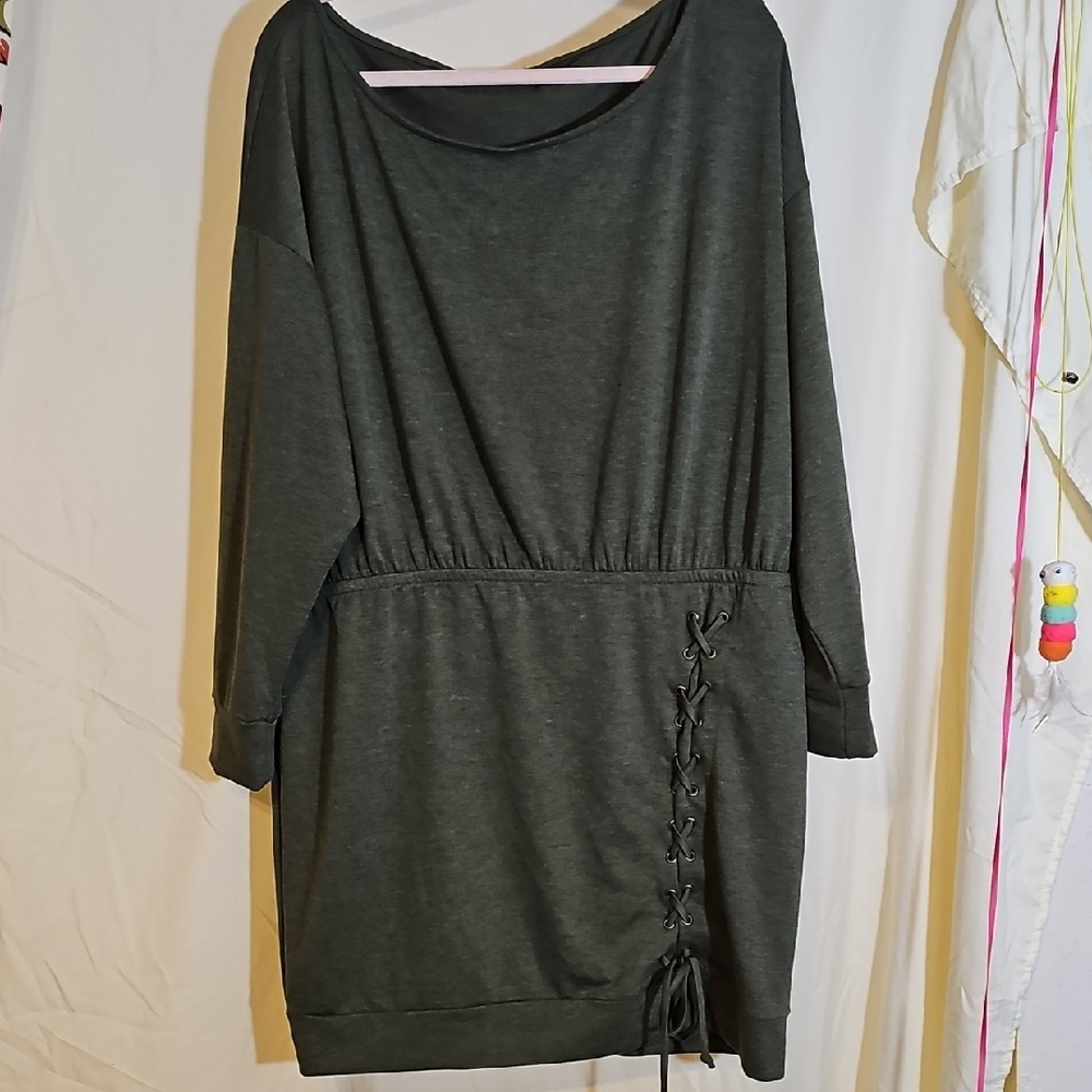 VENUS Army Green Lace-Up Long Sleeve Dress